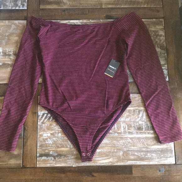 ❤️SOLD ❤️Forever 21 body suit - Picture 1 of 4